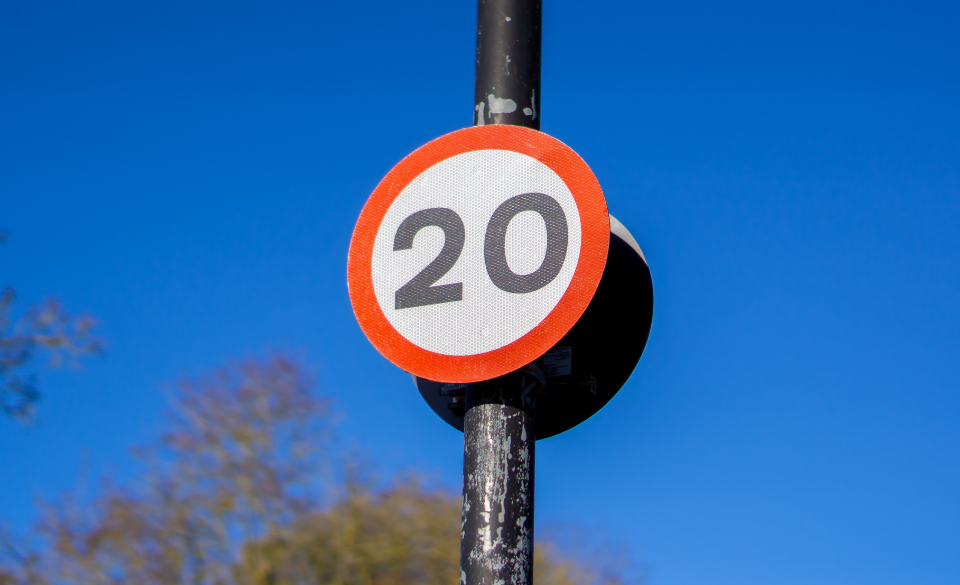 20mph sign